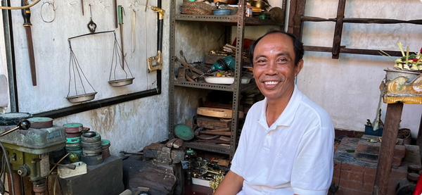 Developing workshop facilities to introduce the youth to Genta, a time-honored Balinese craft